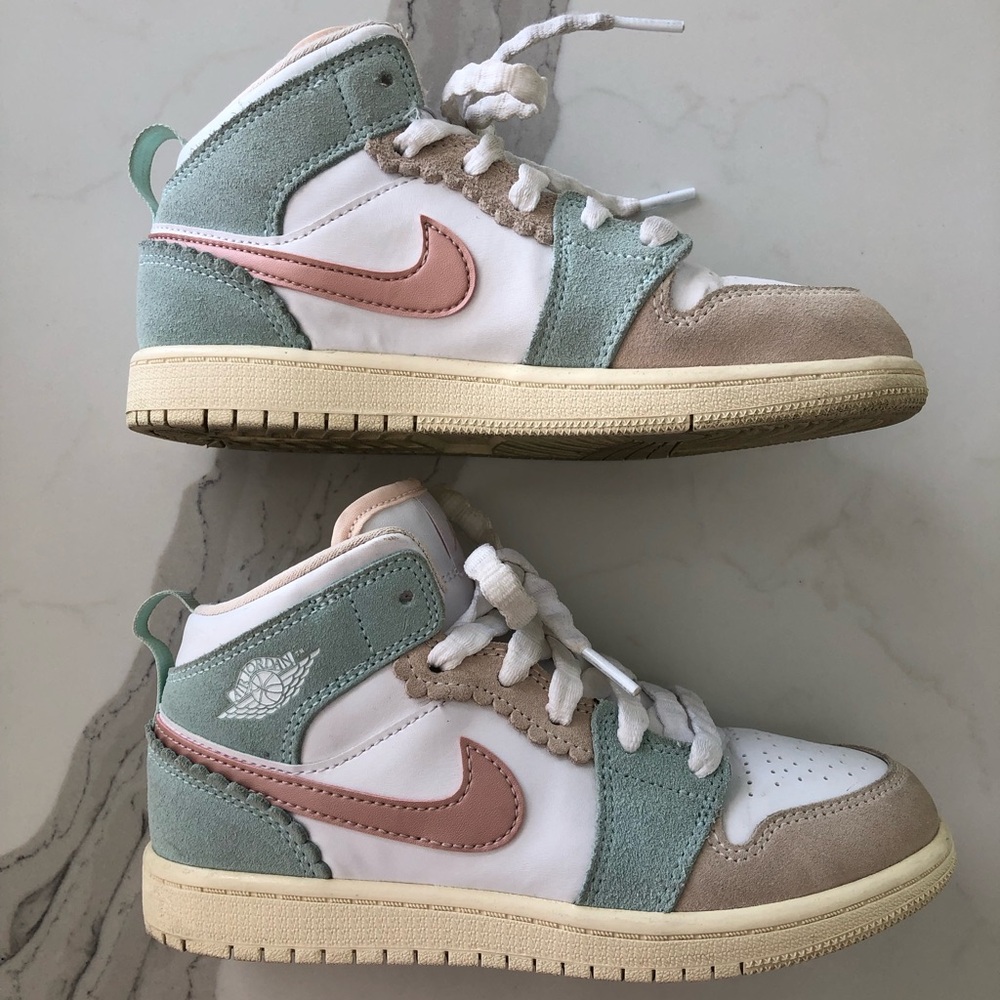 Kids' Jordan Multicolor Sneakers